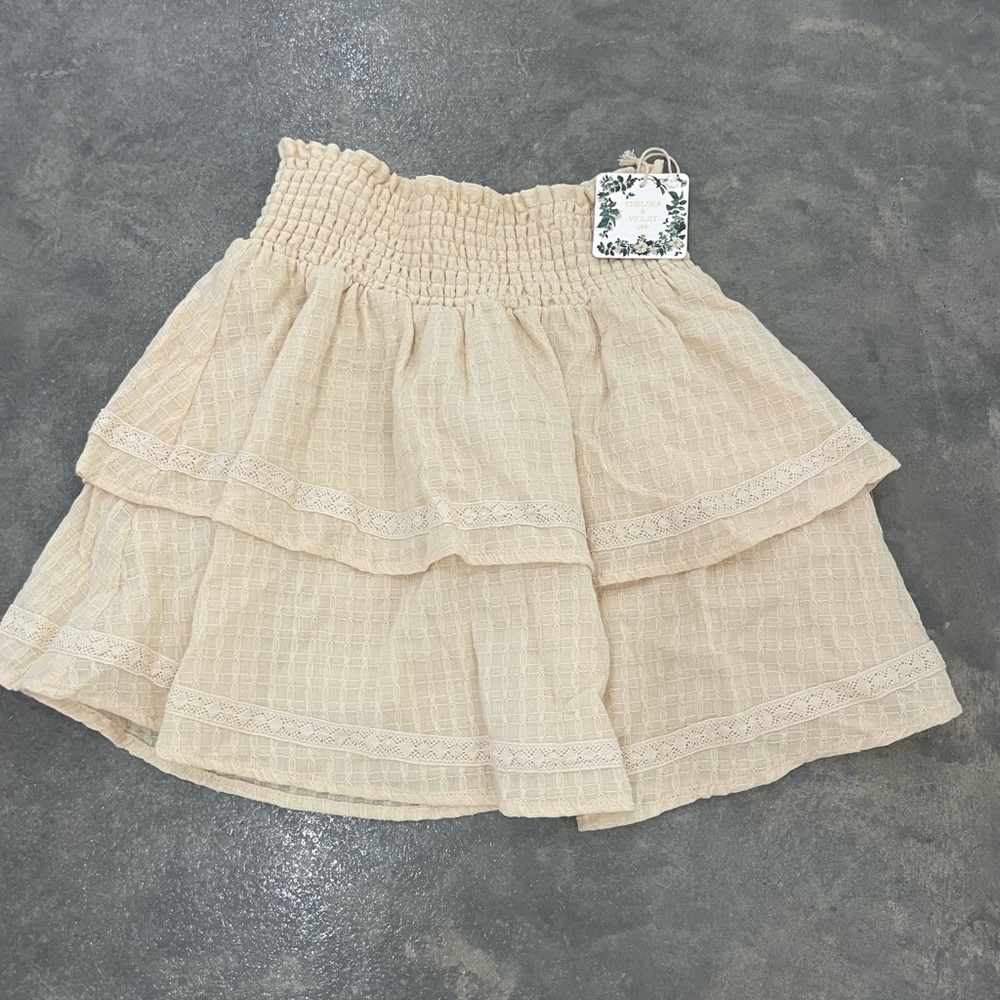 Chelsea & Violet Cream Colored Skirt Girls XL NWT